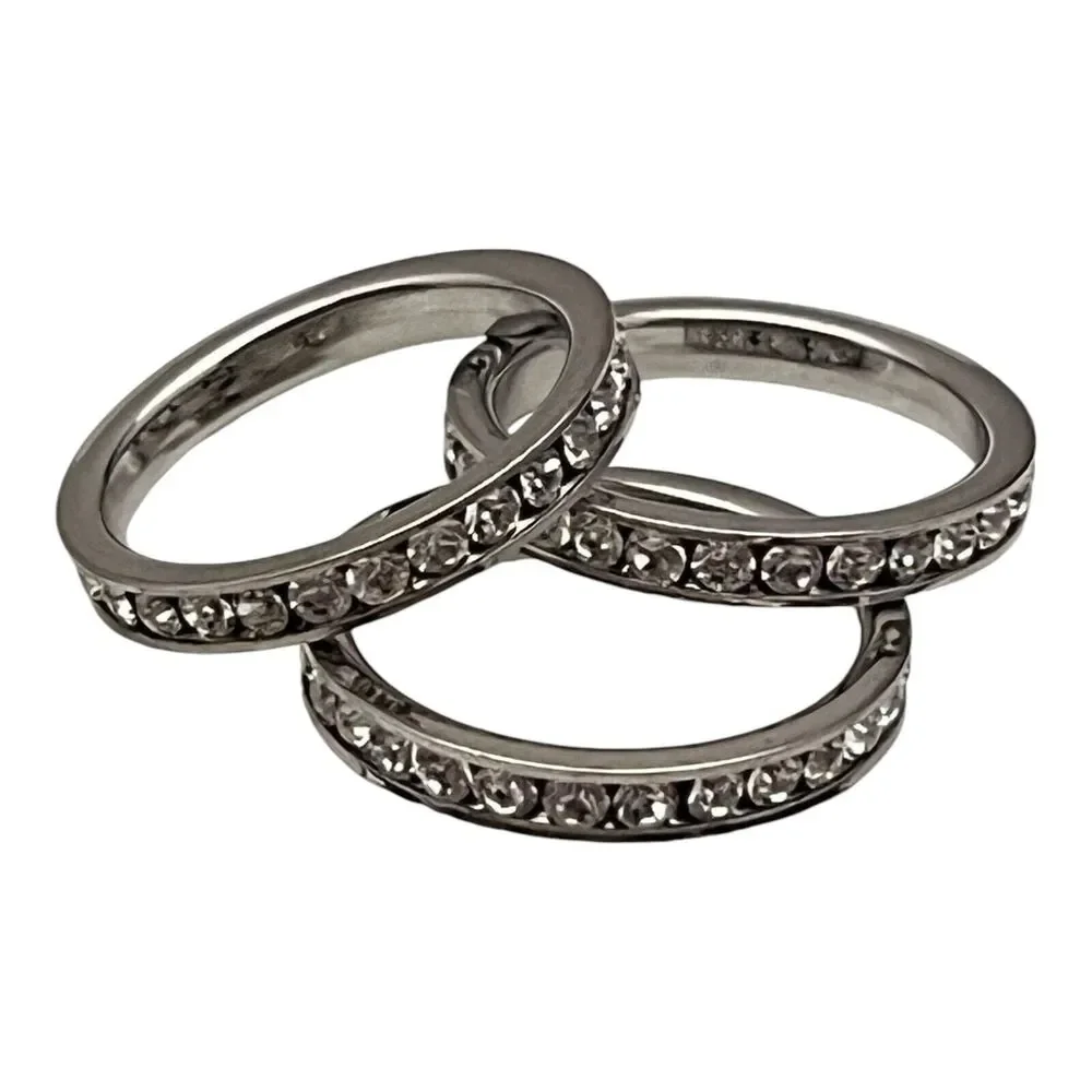 New Boutique Ring Set Size 4 Stackable Bands Clear Crystals 2P